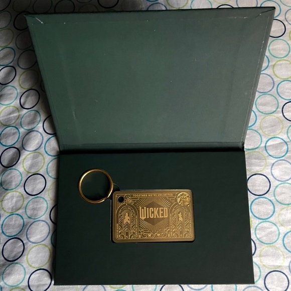 Starbucks X Wicked Gold Metal Gift Card Keychain - Picture 1 of 6